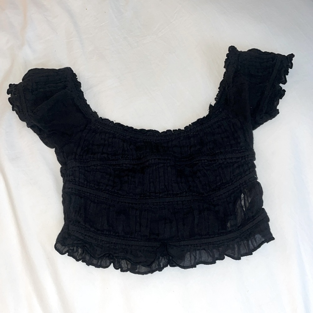 Free People black ruffle crop